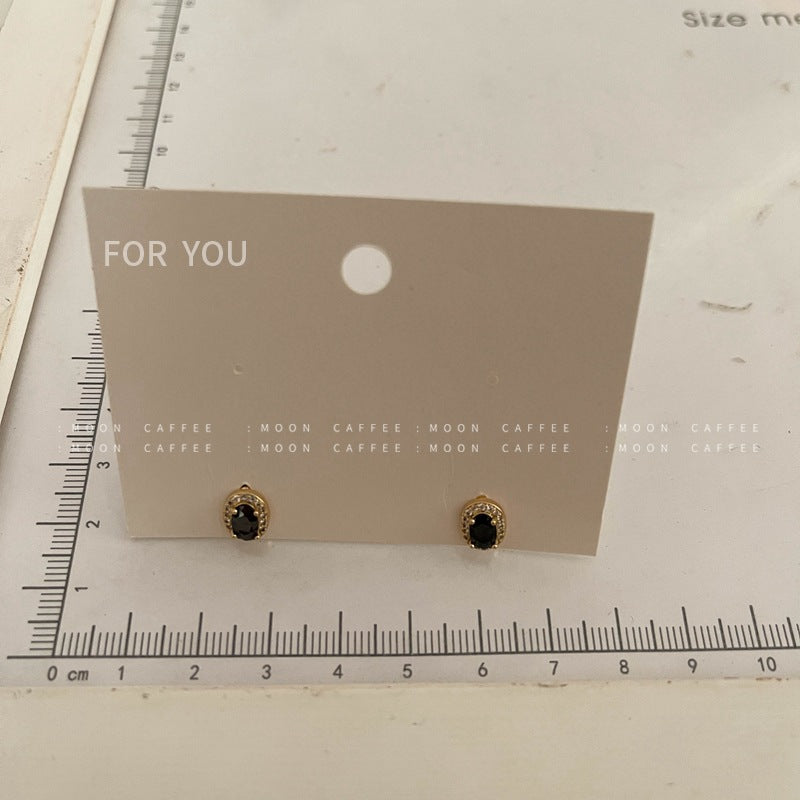 SIsslia 925 Silver Needle Black Gem Zircon Inlaid Oval Geometric Personality Simple Earrings for Women