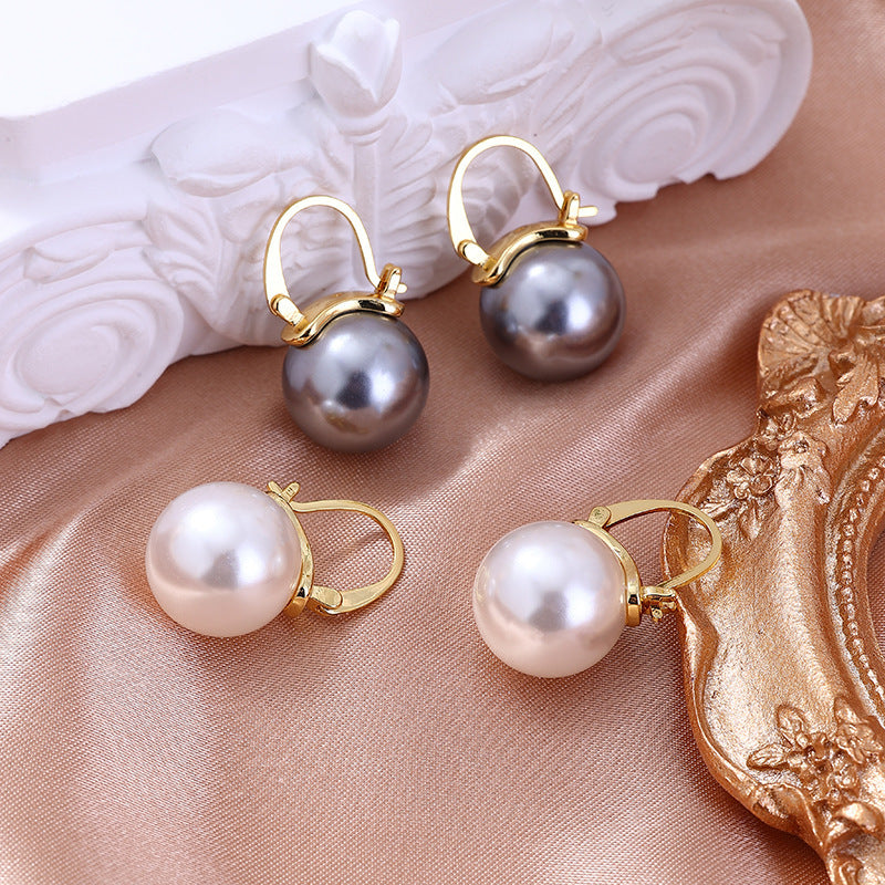 Wedding Pearl Round Earrings