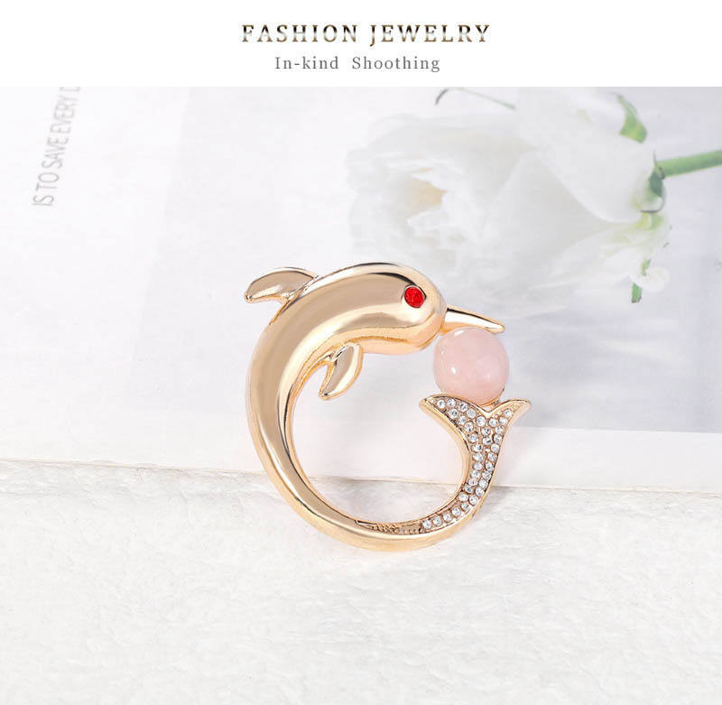 SISSLIA High Quality Fashion Cute Gold Plated Copper Natural Freshwater Pearl Jewelry Zircon Animal Brooch Dolphin Brooches