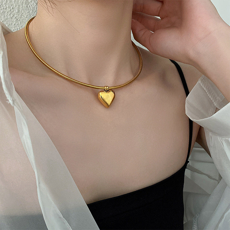 Gold Heart Pendant Necklace