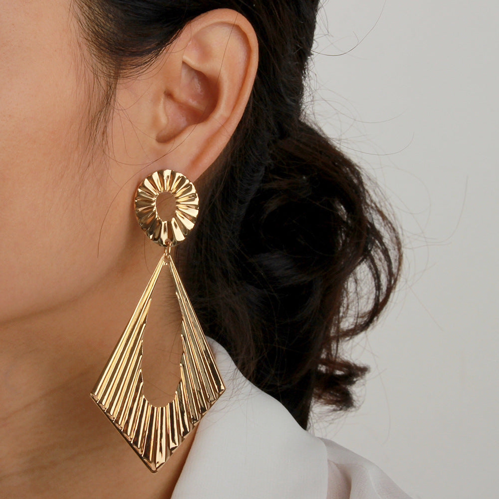 Exaggerated  Earrings for Women's Party