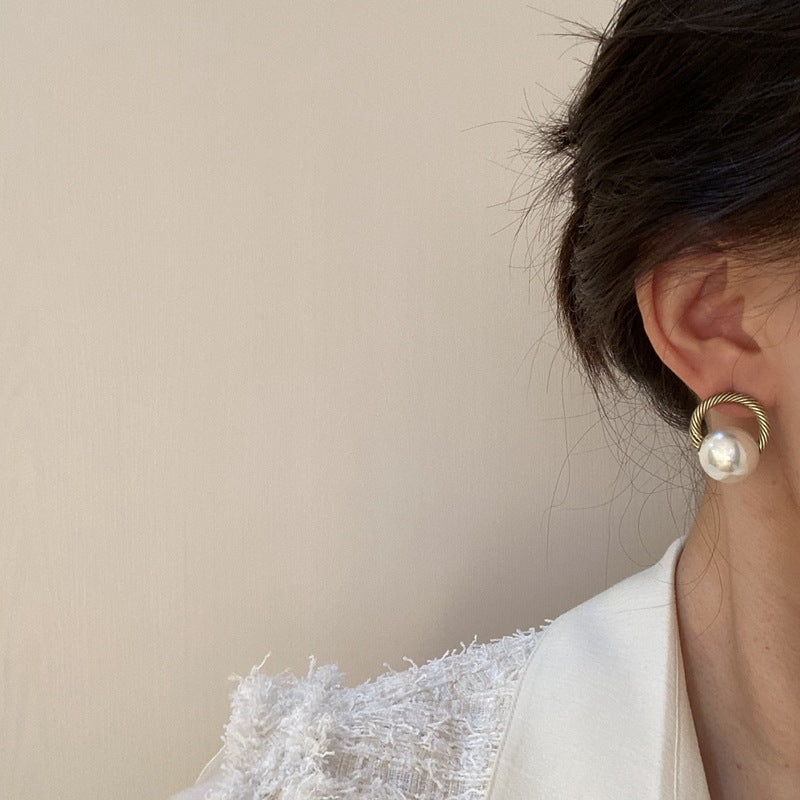 SIsslia S925 Silver Needle Round Large Pearl Retro Everything Temperament Personality Stud Earrings for Women