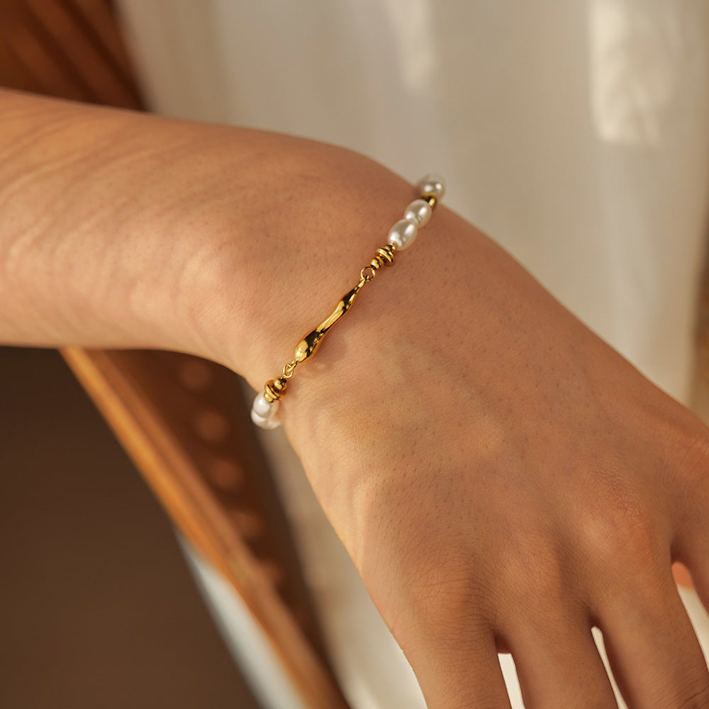 Sisslia New Stylish 18k Stainless Steel Inlaid Pearl Shaped Drop Cast Vintage Bracelet for Women