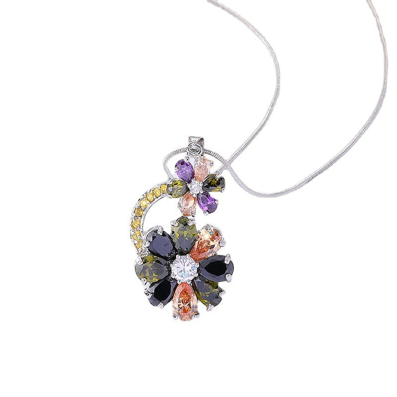 Flower Pendant Necklaces For Women