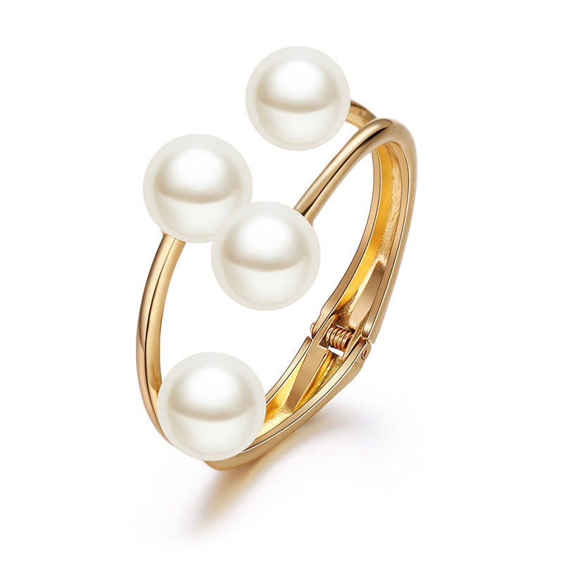 Sisslia Elegant Statement Pearl Gift Bracelet Women Fashion Alloy Cuff Bangle Irregular Semi-Opening Pearl Jewelry Bracelet
