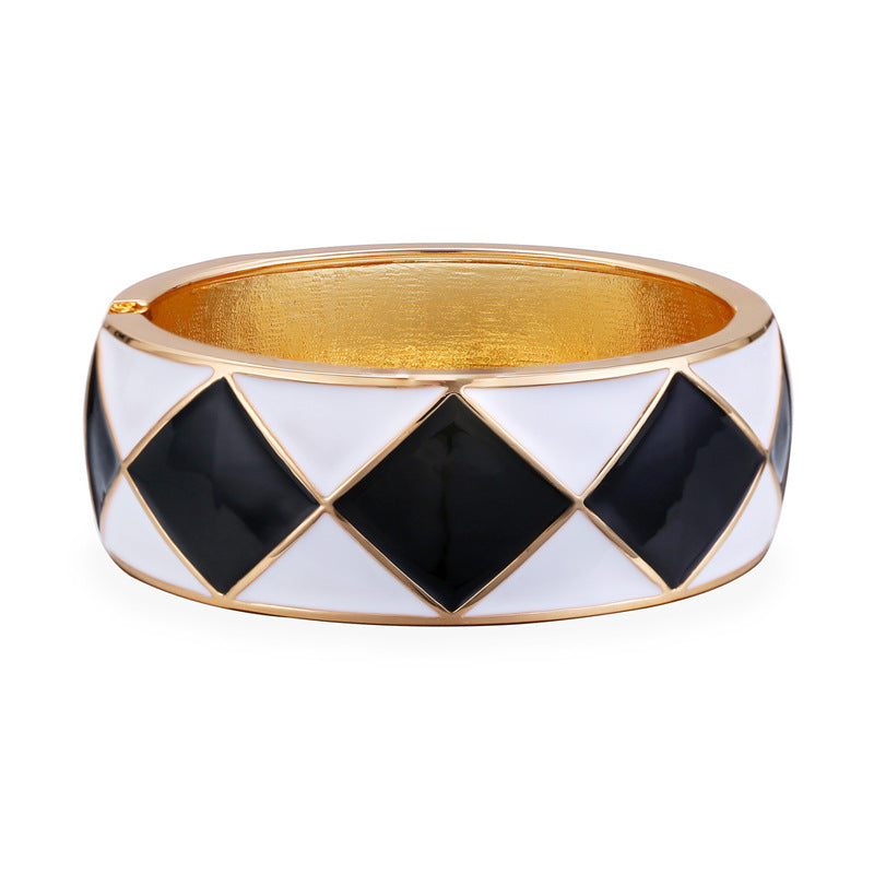 Sisslia Hot Sale Personality Oil Drop Square Pattern Cuff Bangles Exaggerated Metal Jewelry Bracelets For Women