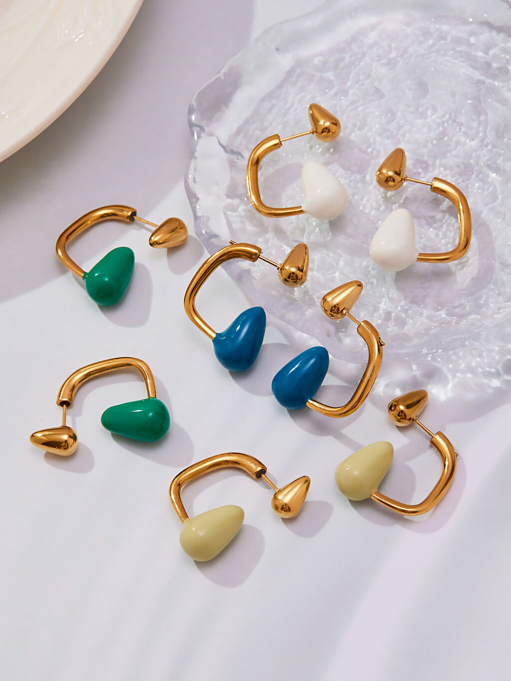 SISSLIA Minimalist Style Multi-Color Enamel Glaze Water Drop Earrings Plated 18K Gold Oil-Drip Personalized Versatile