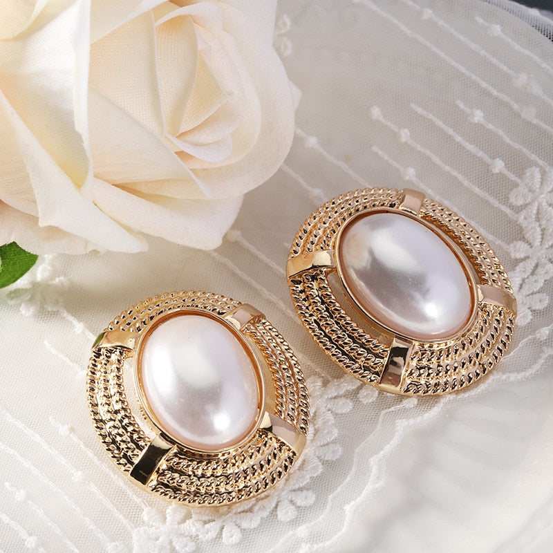 Vintage Gold Metal Earrings